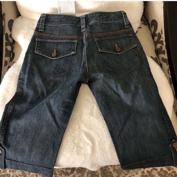 Pure color stone wash short jeans - Picture 8 of 9